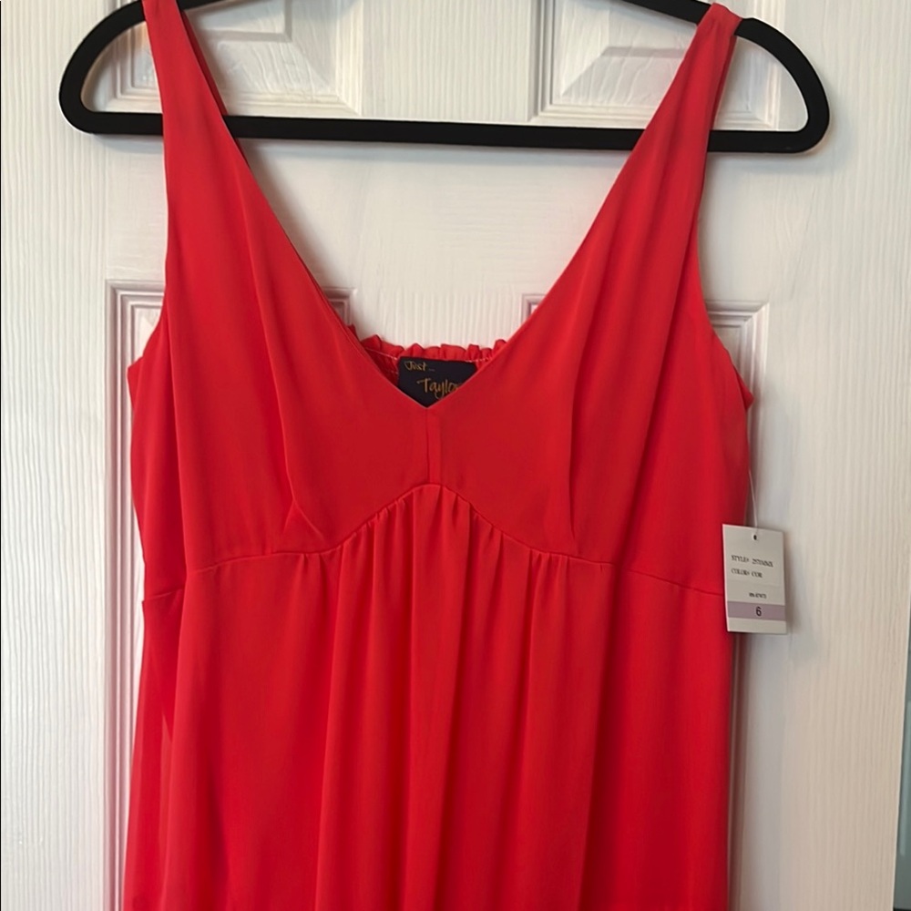 Just...Taylor Red Ruched Midi Sundress Sz 6 - Picture 4 of 5
